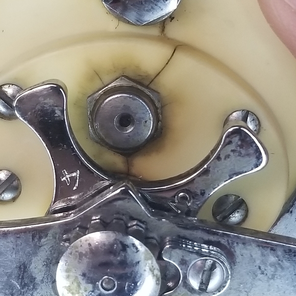 Vintage Garcia Mitchell 600A Trolling Fishing Reel Made in France - Picture 13 of 16